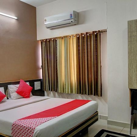 Oyo 19957 Annapoorna Castle Hotel Kadur Ngoại thất bức ảnh