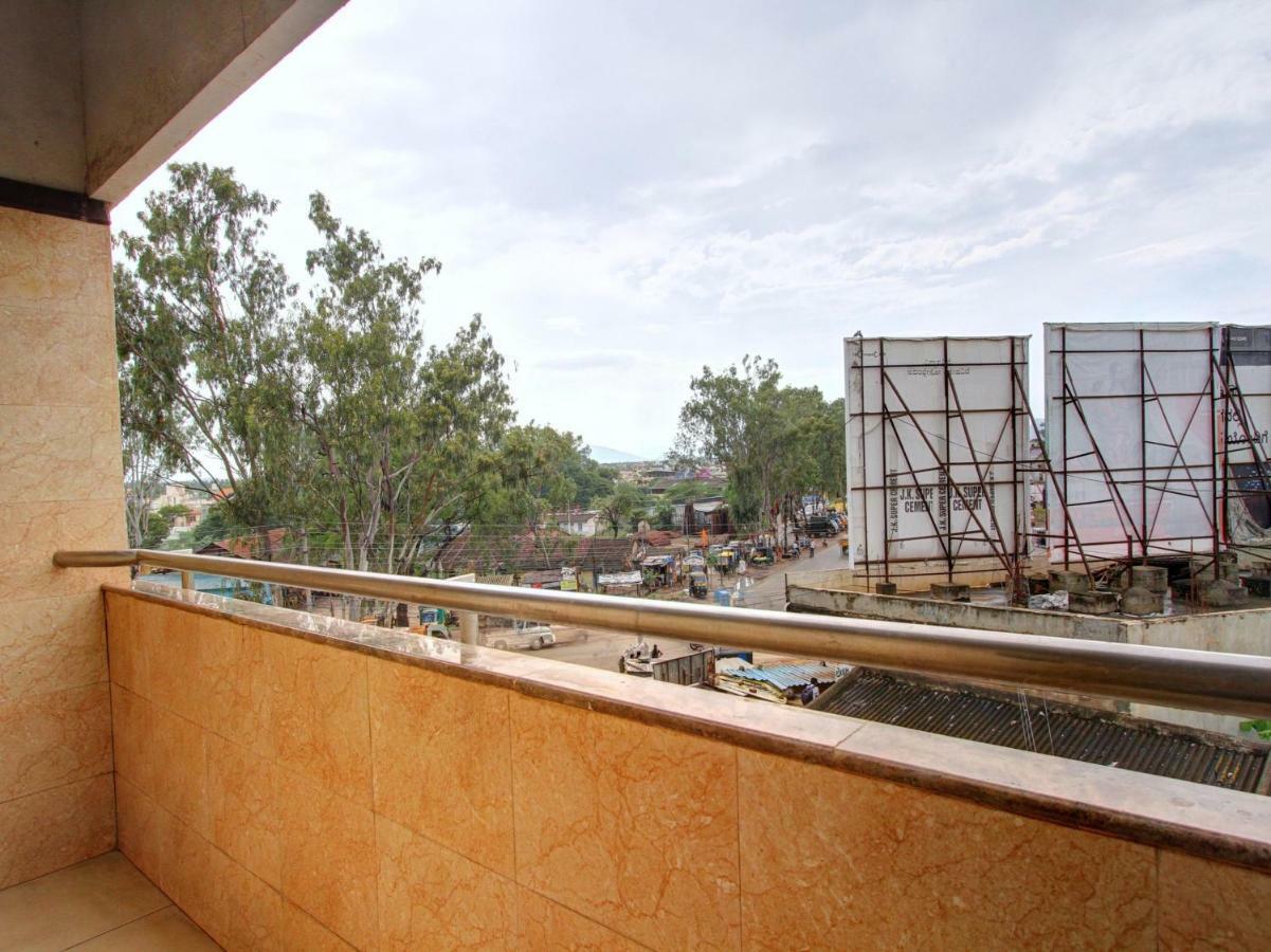Oyo 19957 Annapoorna Castle Hotel Kadur Ngoại thất bức ảnh